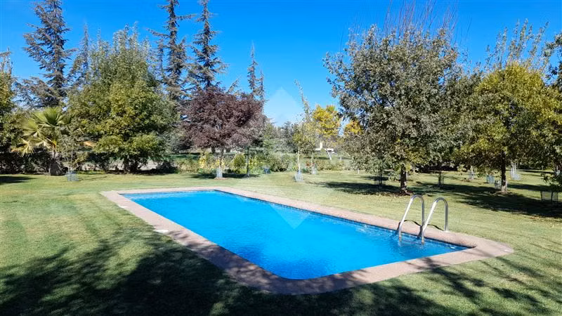 Casa en venta en Condominio Club de Golf Las Araucarias, ERZ