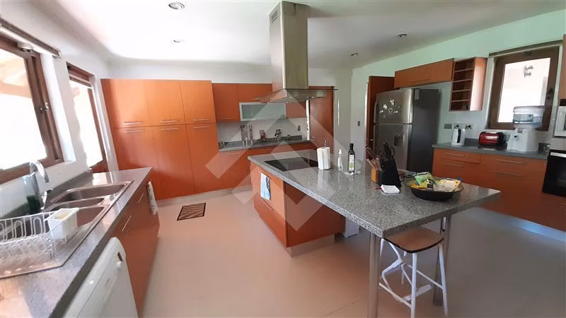 Casa en venta en Condominio Club de Golf Las Araucarias, ERZ
