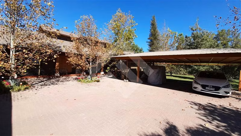 Casa en venta en Condominio Club de Golf Las Araucarias, ERZ