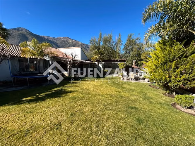 Casa en venta de 6 dorm. en Peñalolén