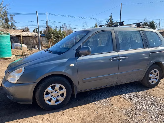 Vendo Kia Carnival