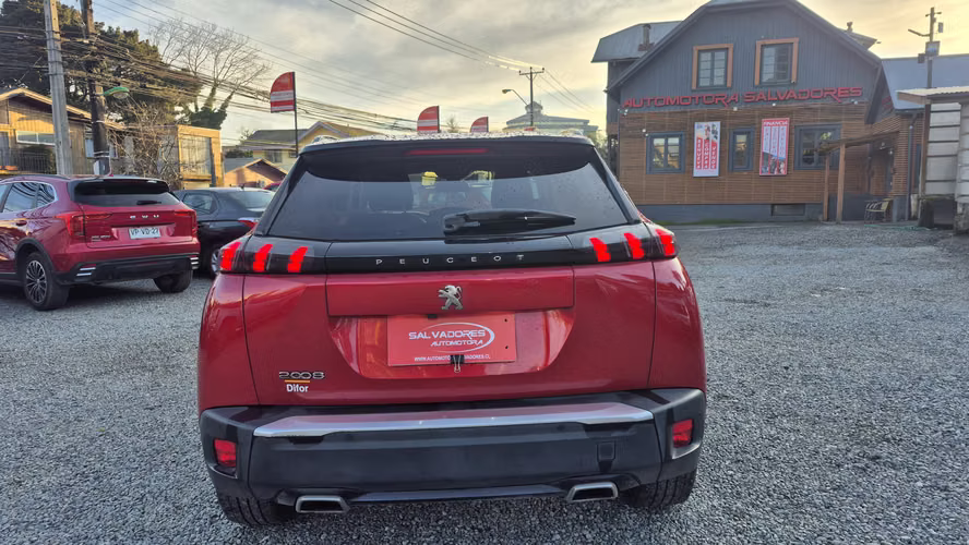 PEUGEOT 2008 2020 - Imagen 5