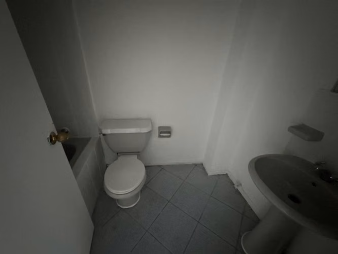 Casa sin Patio/ centro 3d y 2b