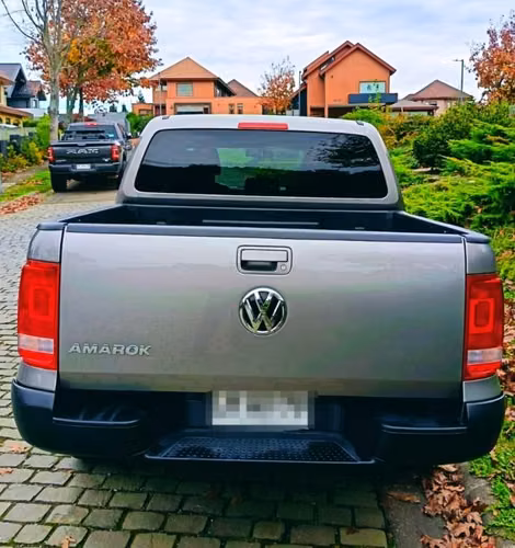 Volkswagen Amarok Confortline 4x2 MEC DIESEL - Imagen 5