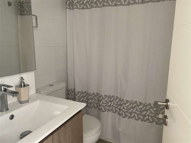 VENTA ACOGEDOR DEPARTAMENTO ESTUDIO EN PUCÓN. INVIERTE - Imagen 6