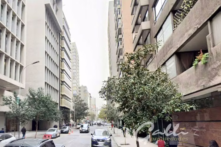 Luminoso Hogar Ideal para Inversión (176474)