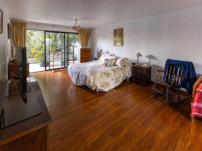 6D + Servicio / 5B | La Reina Alta