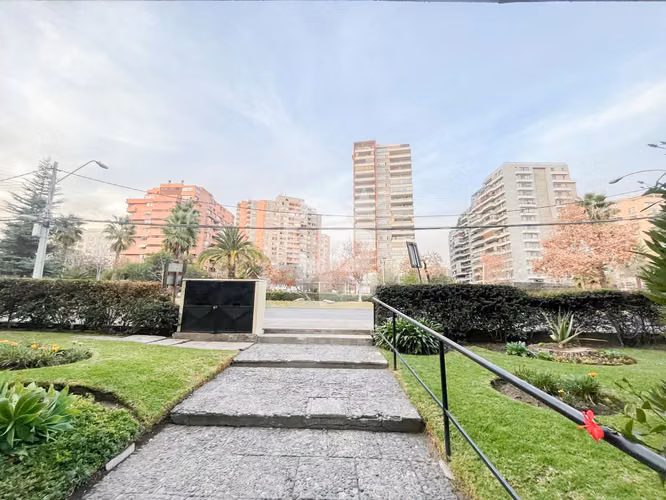3D + servicio / 3B | Vespucio sur, Las Condes