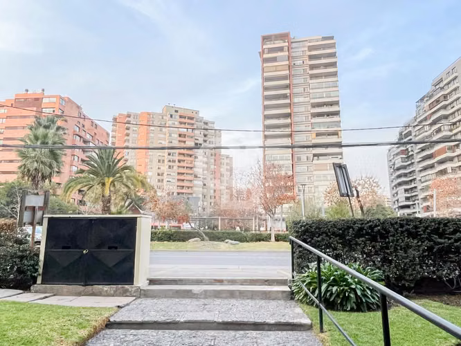 3D + servicio / 3B | Vespucio sur, Las Condes