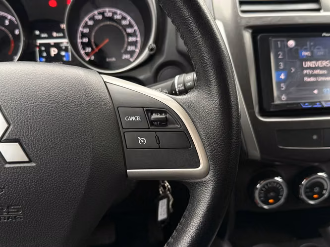 MITSUBISHI ASX  2013
