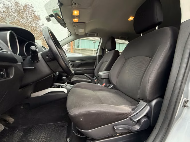 MITSUBISHI ASX  2013