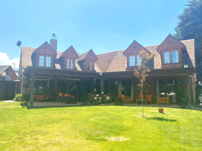 Venta, CASA, LA REINA. 8D/7B