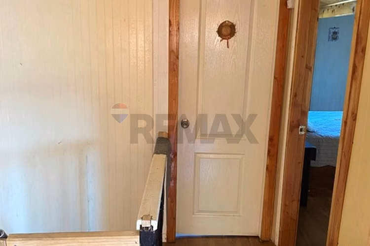 Venta casa 2 pisos con amplia bodega, loncoche
