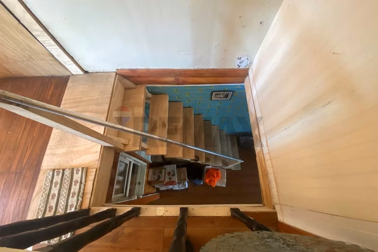 Venta casa 2 pisos con amplia bodega, loncoche