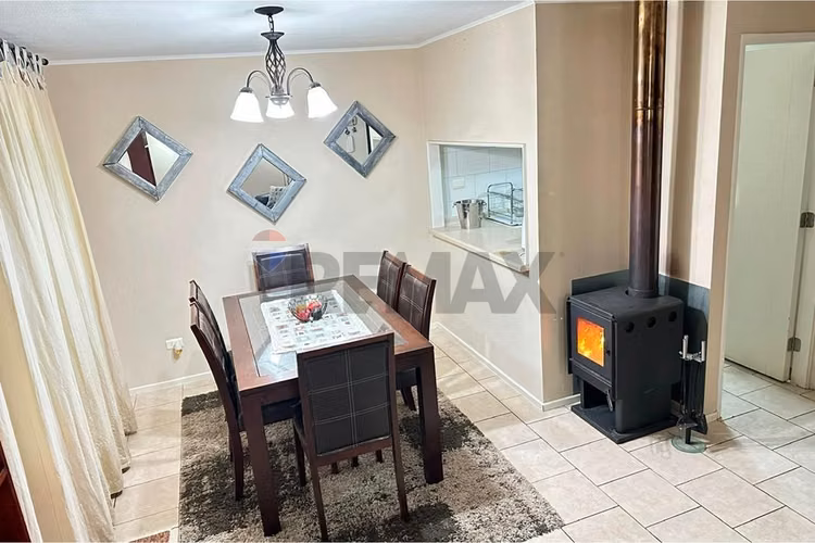 En venta casa céntrica en  pucón