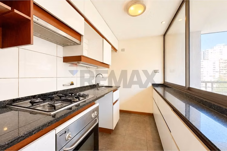 Oportunidad única depto zona residencial