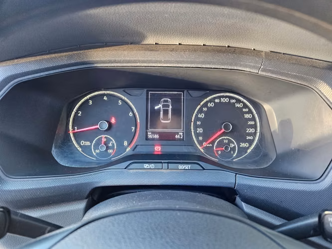 Volkswagen T-cross Confortline Mt 2021