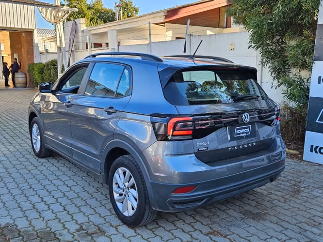 Volkswagen T-cross Confortline Mt 2021