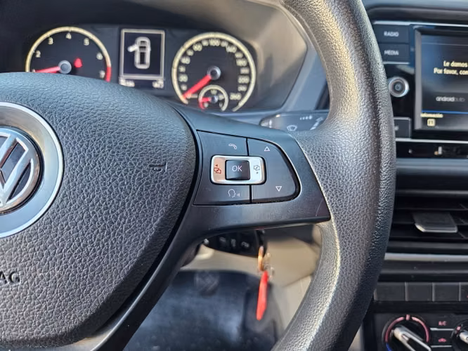 Volkswagen T-cross Confortline Mt 2021
