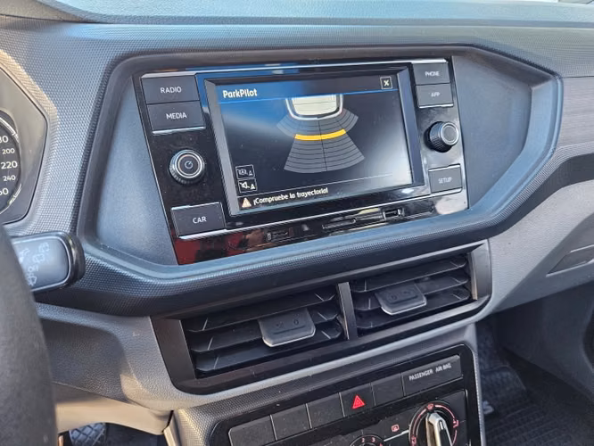 Volkswagen T-cross Confortline Mt 2021