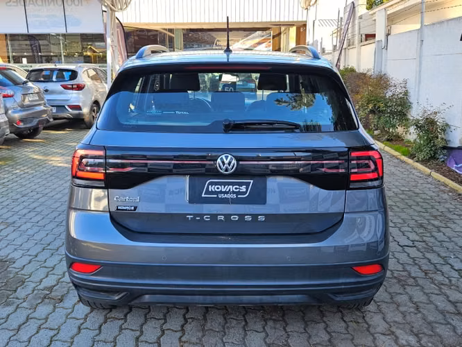 Volkswagen T-cross Confortline Mt 2021