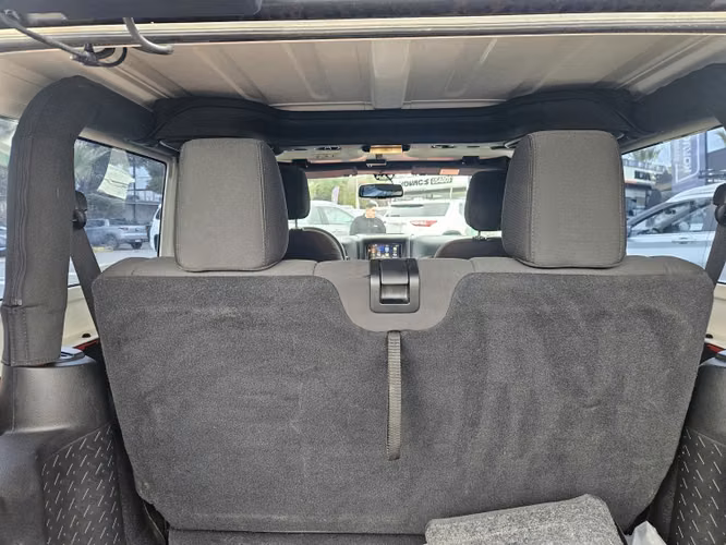 Jeep Wrangler Wrangler Sport 4x4 3.6 Aut 2017