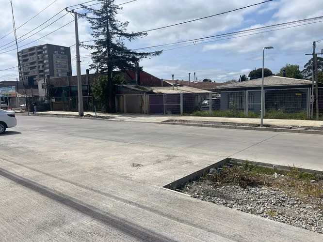 Vendo terreno 1100 mts.2 avenida colon 8300