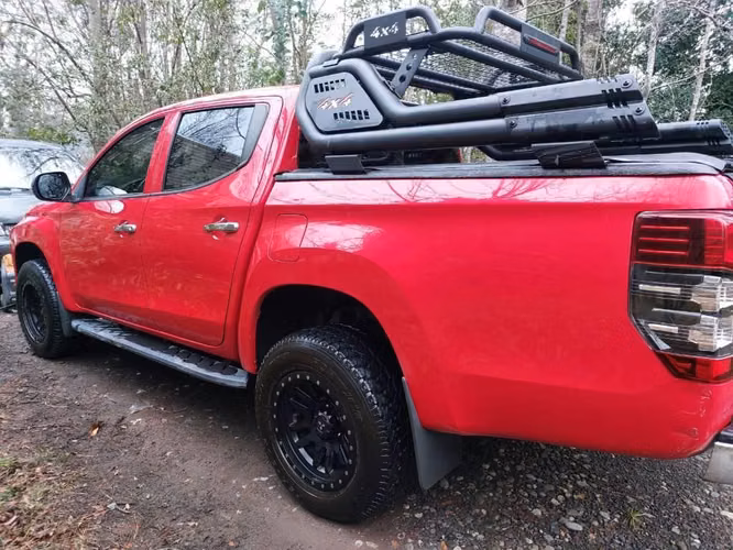 Se vende Mitsubishi L200 año 2022 katana crt 4x4