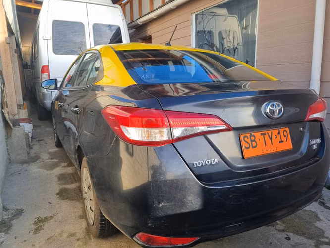 VENDO TAXI BÁSICO