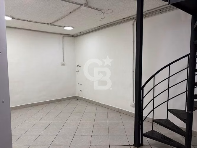 Local Comercial duplex en Colon