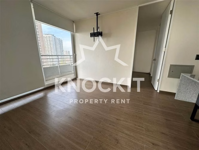 Arriendo Depto Tipo Mariposa en Carlos Valdovinos 129 2D2B