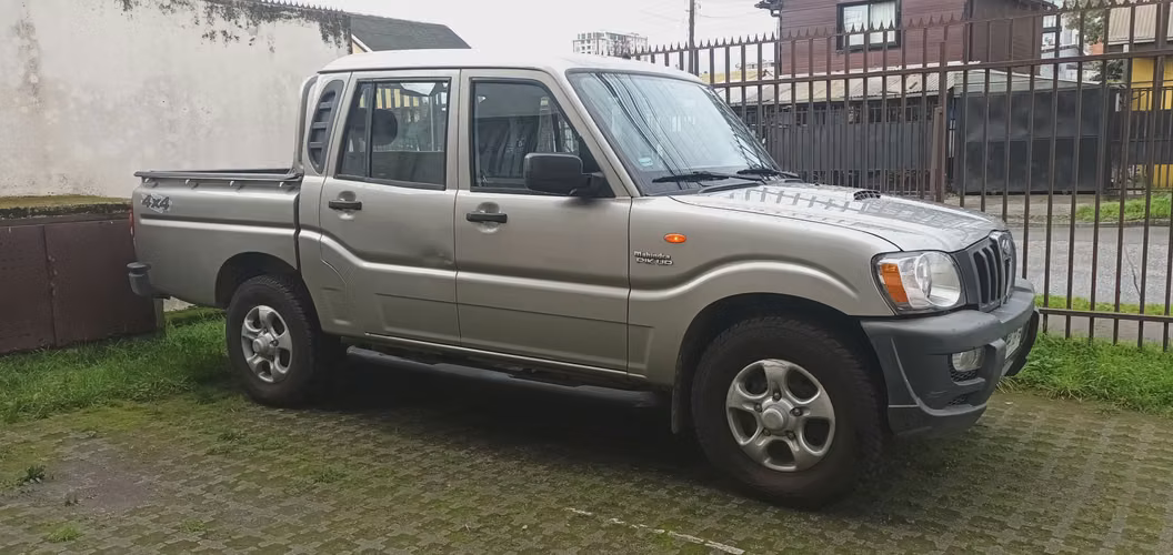 VENDO CAMIONETA MAHINDRA 4 x 4