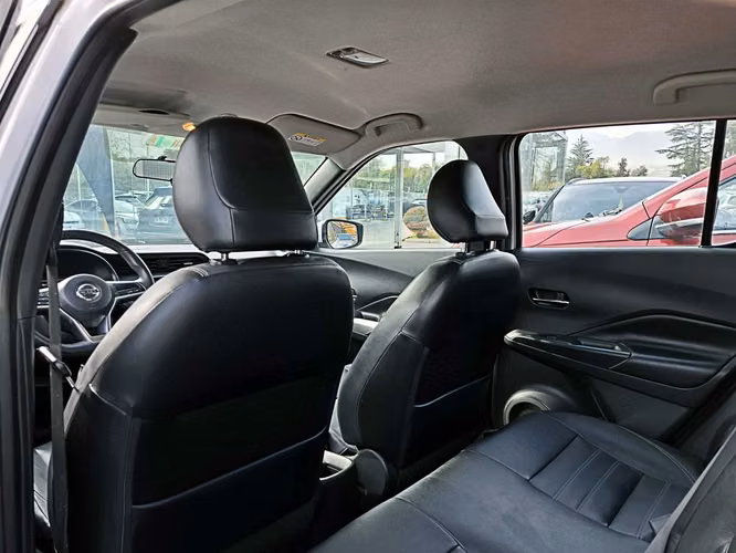 NISSAN KICKS 2018