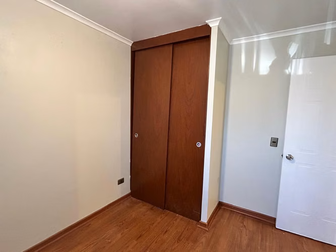 Se vende Casa en Pudahuel ....Sector Enea