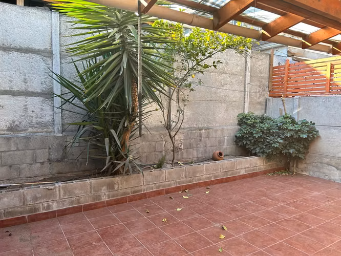 Se vende Casa en Pudahuel ....Sector Enea