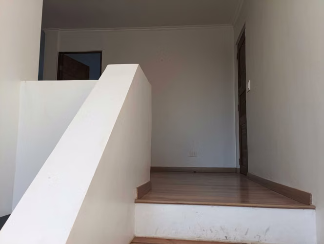 Amplia Casa con Parcela en Venta (173766)