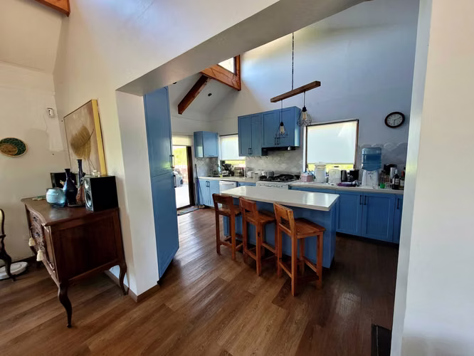 Amplia Casa con Parcela en Venta (173766)