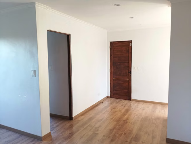 Amplia Casa con Parcela en Venta (173766)