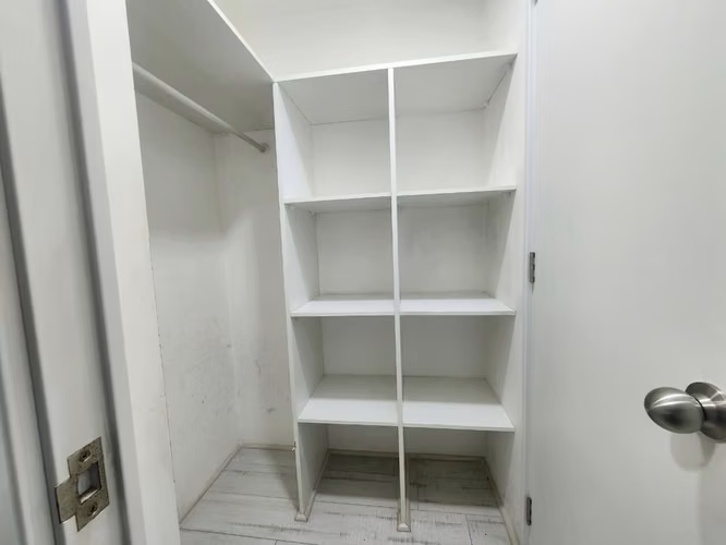 ARRIENDO AMPLIO DEPTO.  SEMI AMOBLADO DE 3D, 2B MAS ESTAC. Y BOD.  $501.120  A  a cuadras de Metro Lo Ovalle , La Cisterna - Imagen 10