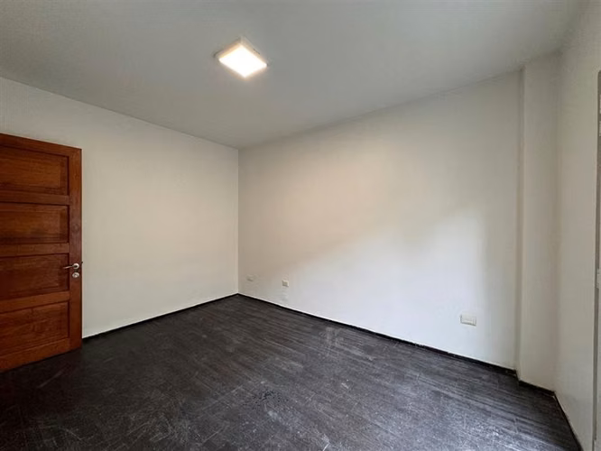Casa en arriendo de 4 dorm. en Providencia