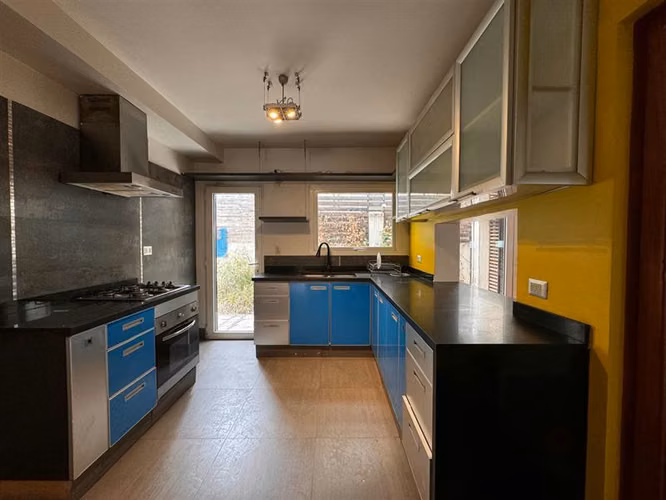 Casa en arriendo de 4 dorm. en Providencia