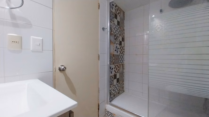 Metro Ñuble Departamento 3 dormitorios, 2 Baños, Estacionamiento y Bodega