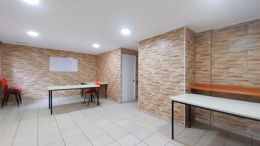 Metro Ñuble Departamento 3 dormitorios, 2 Baños, Estacionamiento y Bodega