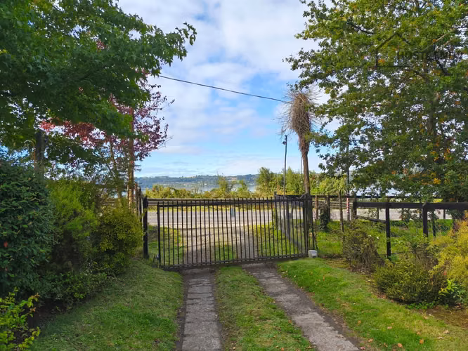 Espectacular propiedad en Frutillar – Orilla de Lago Llanquihue