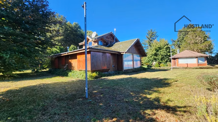Espectacular casa con orilla de Lago Puerto Varas - Imagen 3