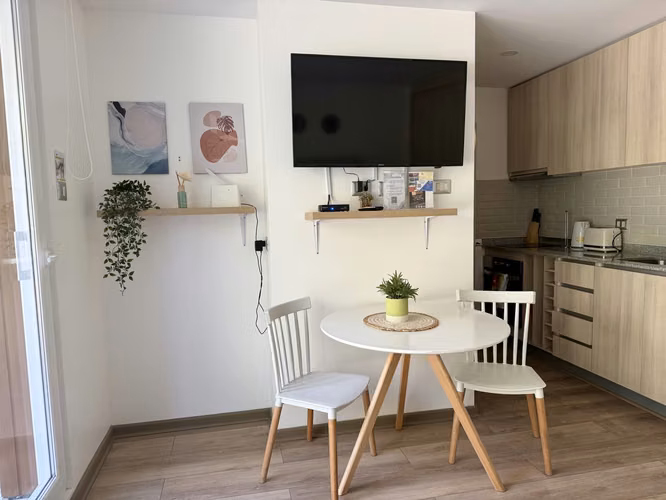 Precioso estudio amoblado en venta! - Imagen 8