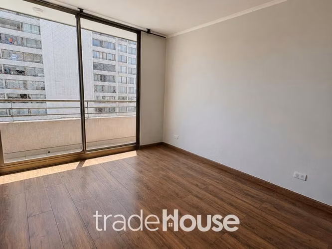 Departamento en venta de 2 dorm. en Macul
