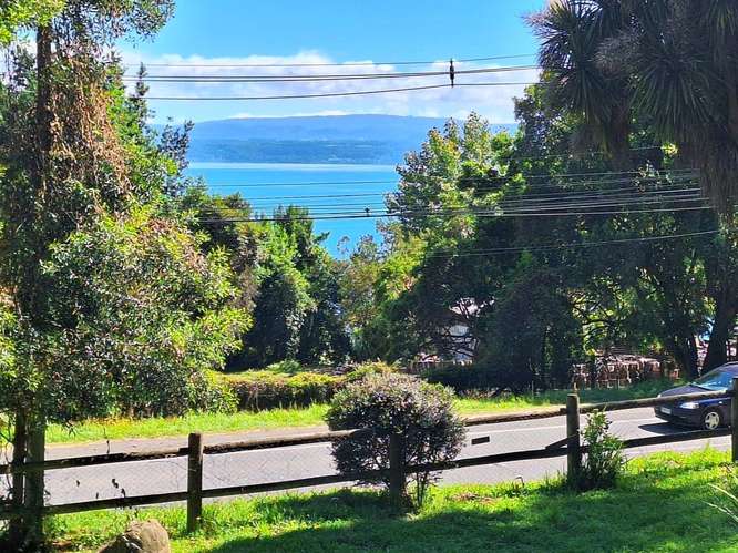 Impresionante propiedad, sólo 4 km antes de Villarrica