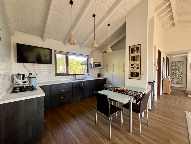 Hermosa casa con vista al lago Villarrica en condominio!