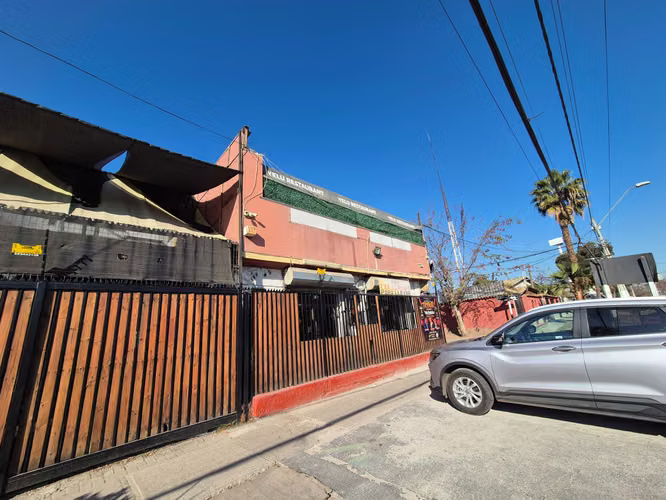 Restaurant, eventos y casa 3 dorm. (176530)